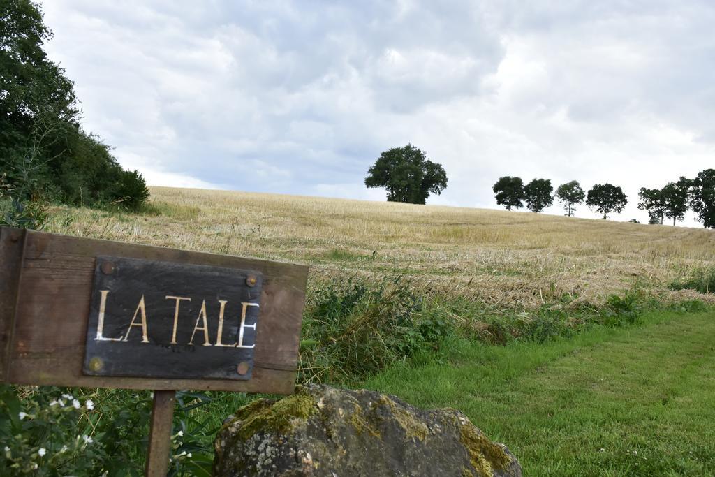 La Tale Panzió Chahaignes Kültér fotó